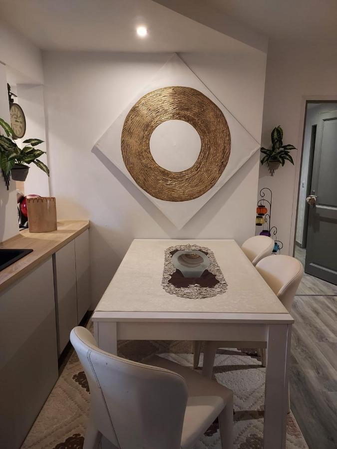 Residence Du Vieux Chateau Jardin & Parking Gratuit Mulhouse Ngoại thất bức ảnh